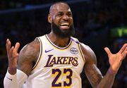 شکسته شدن رکورد 21 ساله لبران جیمز در NBA
