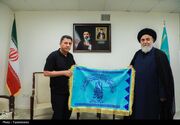 تشرف امیر قلعه‌نویی به مسجد جمکران+ تصاویر