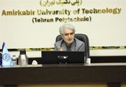 تاکید رئیس دانشگاه امیرکبیر بر گرامیداشت یاد اساتید پیشکسوت