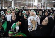 طنین لالایی‌های عاشورایی در آیین شیرخوارگان حسینی استان مرکزی+تصاویر