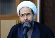 عاشورا یک مکتب زنده و الگوی تربیتی برای جامعه اسلامی است