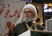 «مثلی لا یبایع مثل یزید» قاعده همیشگی تقابل حق و باطل است