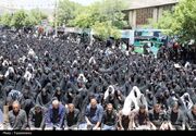 نماز ظهر عاشورا با شکوه تمام در یاسوج اقامه شد+تصاویر