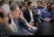 ببینید| روایت شاعری که در محضر رهبر شهید شعرش را فراموش کرد‌