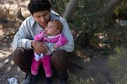 متقاضیان پناهندگی و کودکان اهداف بعدی اخراج‌های مهاجرتی ترامپ