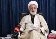انتقاد از گرایش خانواده‌ها به تجمل‌گرایی و غفلت از ارزش‌های واقعی