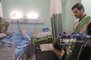 از اراک تا مشهد با یک"یا رضا(ع)"؛ پرچم مطهررضوی بربالین بیماران