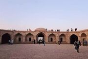 کارگاه آموزش عکاسی نجوم در کاروانسرای تاریخی قاسم‌آباد بجستان