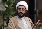دشمن به خلوت شدن اجتماعات مردمی امید بسته است