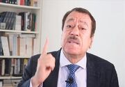 عطوان: بسته شدن هرمز و باب‌المندب خزانه‌های کشورهای عربی را خالی کرد