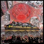 چرا ائمه بر زیارت امام حسین (ع) در شب جمعه تأکید دارند؟