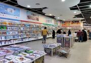 استقبال دانش‌آموزان اردبیلی از نوشت‌افزار ایرانی
