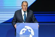وزیر خارجه روسیه: مسکو درباره امنیت خود با اروپا توافق نخواهد کرد
