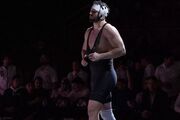 371 روز تا مبارزه برای کمربند UFC