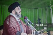امام جمعه زنجان: جبهه حق ایستاده ‌و از تهدیدها واهمه ندارد