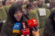 ببینید|مادر شهیده حداد عادل:رهبری؛ هنگام تدفین رهبر شهید حضور داشتند