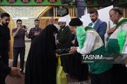 تجلیل از خانواده شهید مداح در حسینیه اعظم زنجان