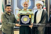 خون رزمندگان ایرانی و عراقی در دفاع از انقلاب اسلامی درهم آمیخته است
