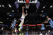 لیگ NBA| پیروزی لیکرز و مینه‌سوتا/ ادواردز رکورد زد
