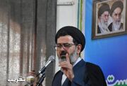 نهضت عاشورا مکتبی زنده برای هدایت جامعه اسلامی است