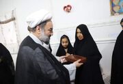 دیدار آیت‌الله محامی با خانواده دو شهید در سفر به منطقه سیستان