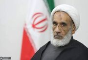 باید برای آگاهی و بیداری غیر مسلمانان تلاش کرد