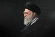 آیت‌الله سید علی خامنه‌ای عمر خود را وقف اسلام، مقاومت و حمایت از مظلومان کرد