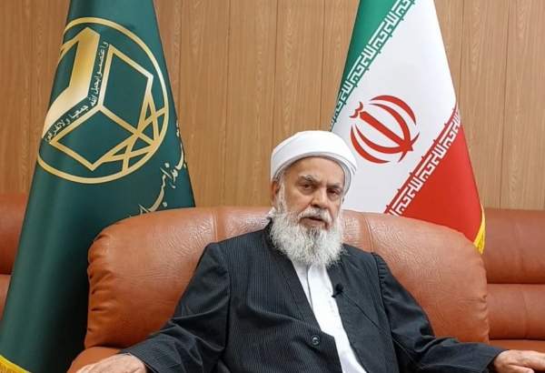 تغییر رویکرد از تلاش‌های فردی به نهادینه کردن وحدت اسلامی