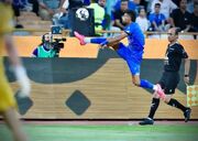 اعلام ترکیب استقلال برای نبرد با برزیلی‌ها