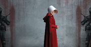 معرفی سریال The Handmaid’s Tale | نگاهی کامل به داستان