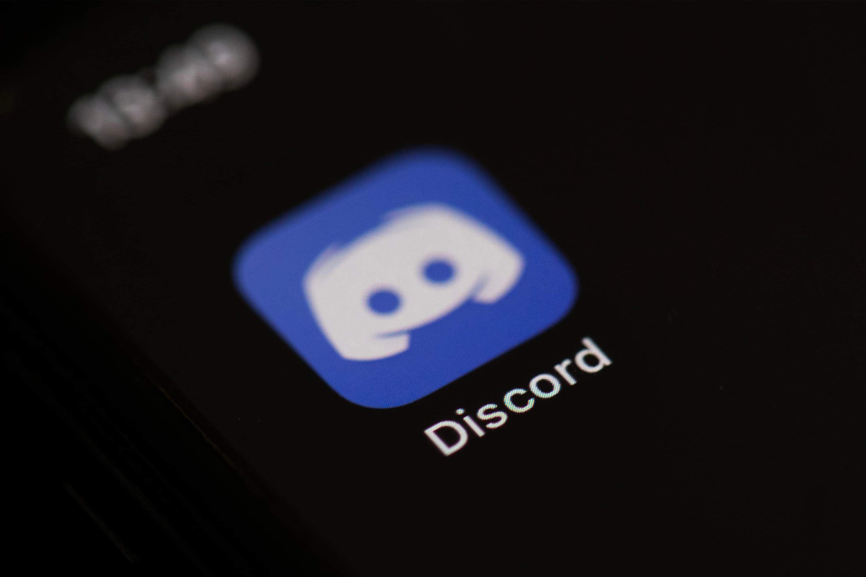 سیستم احراز سن کاربر به دیکسورد اضافه می‌شود؛ محدودیت در نمایش محتوا